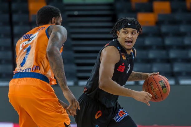 新审视一个 新审视一个