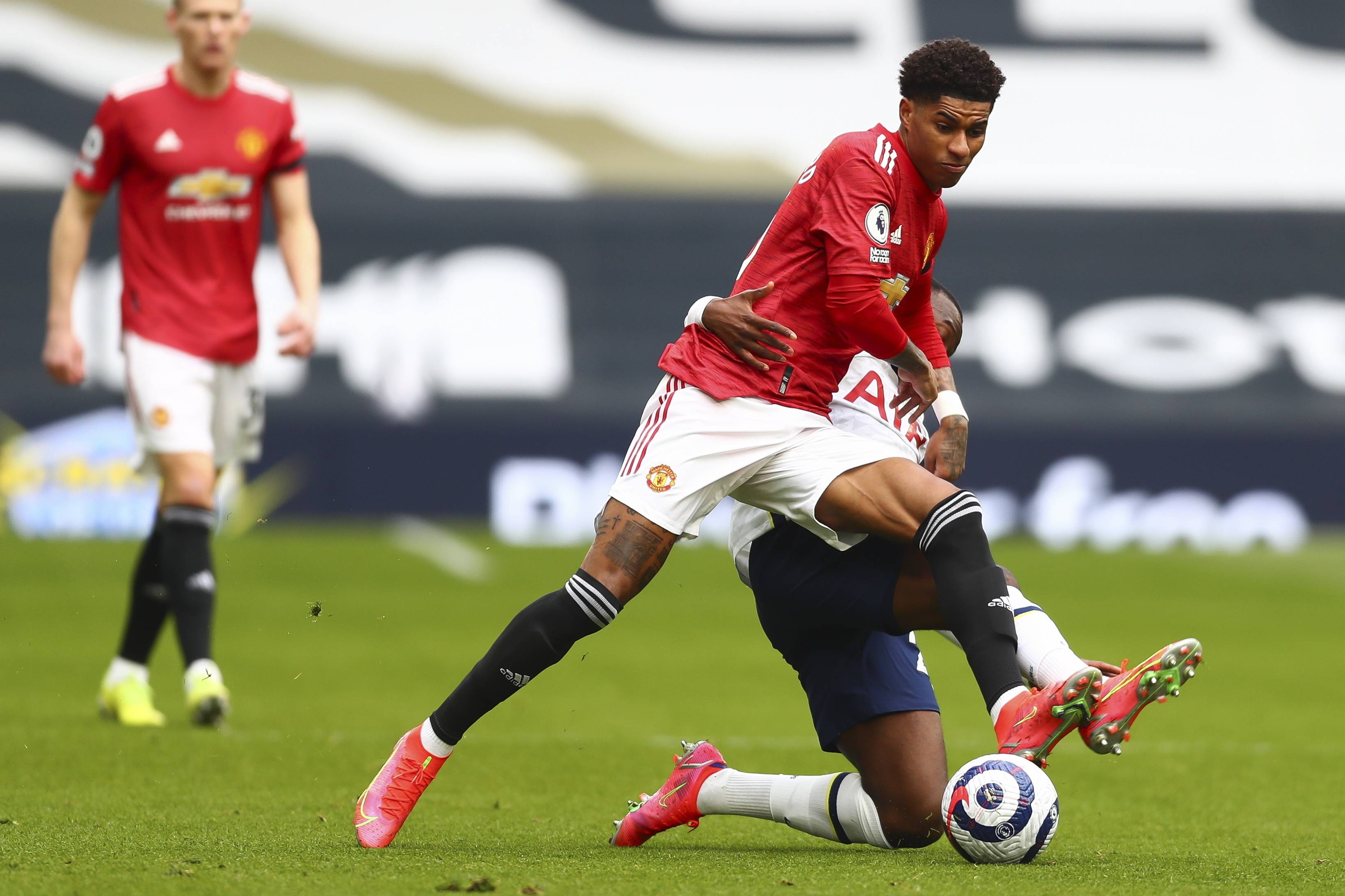 不仅仅是对 不仅仅是对