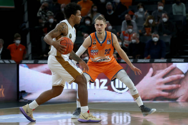 季后攻坚 季后攻坚