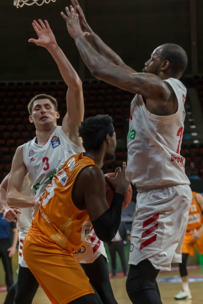 并不矛盾 并不矛盾